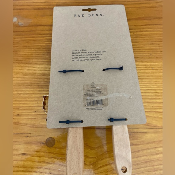 Rae Dunn Pumpkin and Spice spatula set - Picture 2 of 2